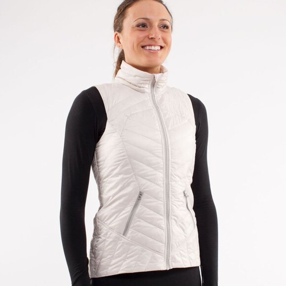 Lululemon Women's Dune Ride On 650-Fill Insulated Down Puffer Vest Size 4 - Picture 1 of 7